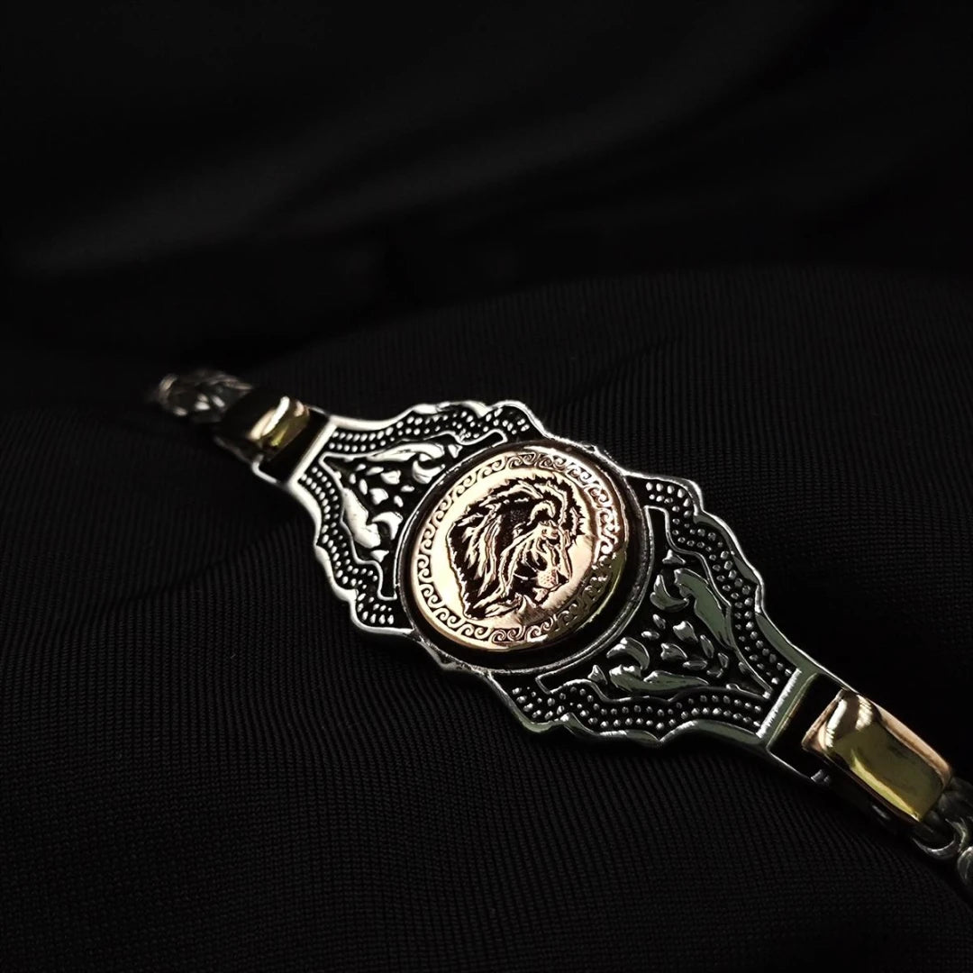 Aslan İşlemeli Gümüş Kral Bileklik - Swaroza