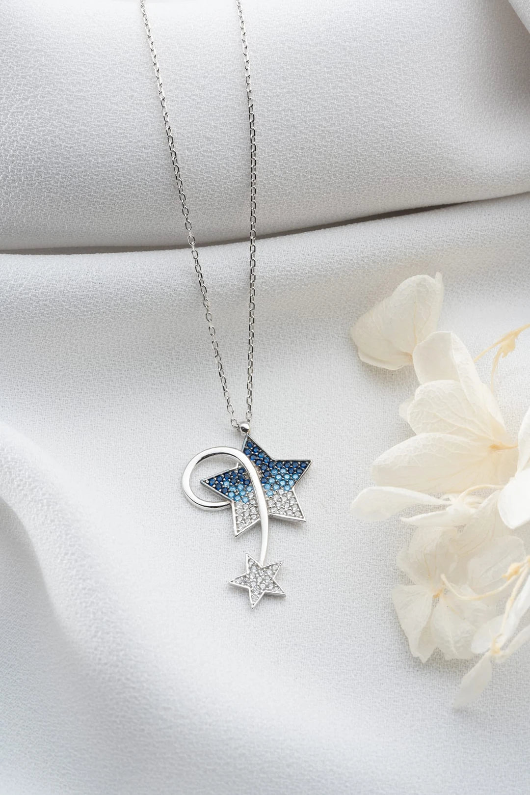 Kayan Yıldız Gümüş Kolye - Swaroza