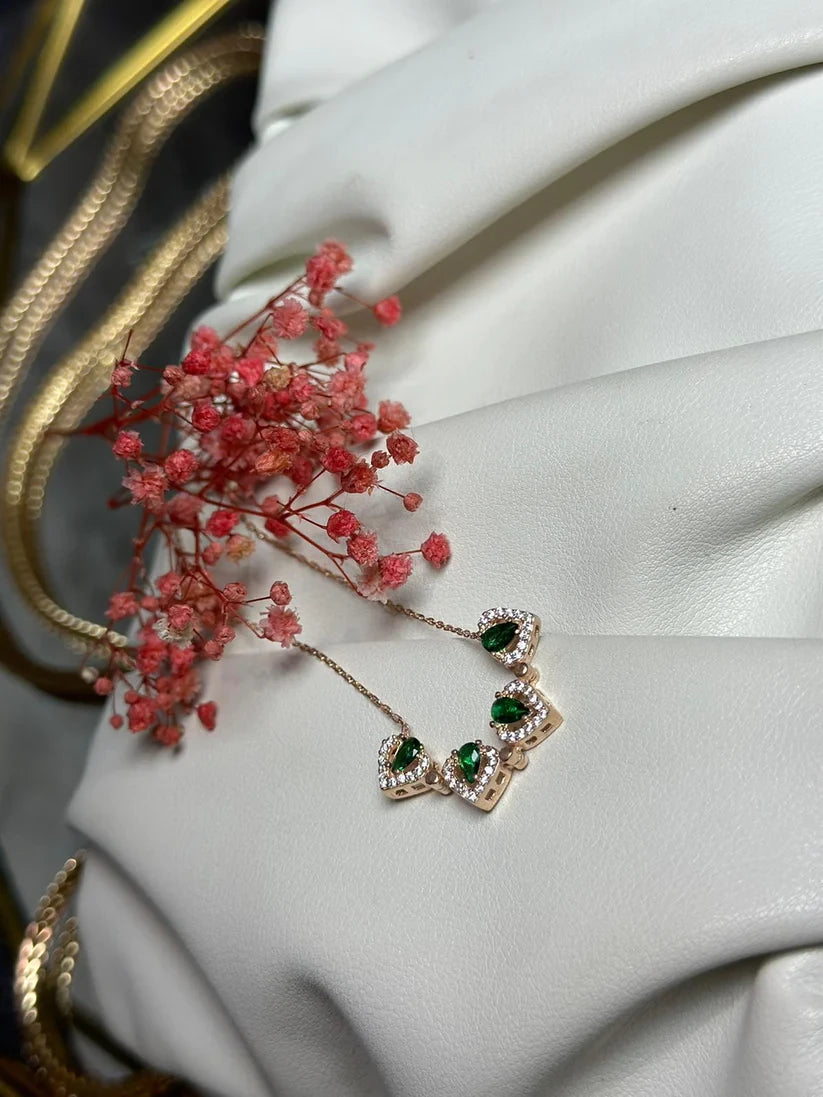 Yeşil Taşlı Şans Yoncası - Swaroza