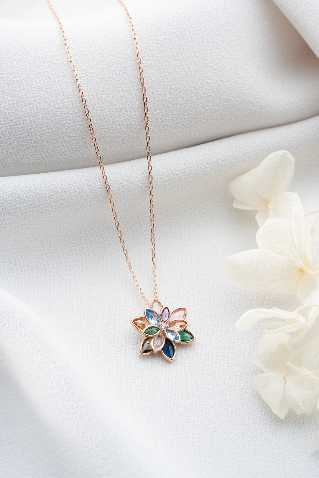 Taşlı Lotus Çiçeği Gümüş Kolye - Swaroza